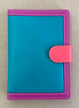 snap passport case