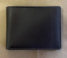 bi fold with flap and 2 id’s