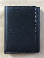 tri-fold with center facing card slots RFID