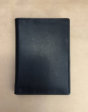 the cheyne card wallet