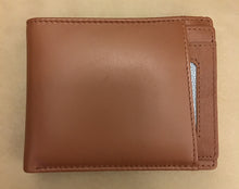 bi-fold with pull out card case